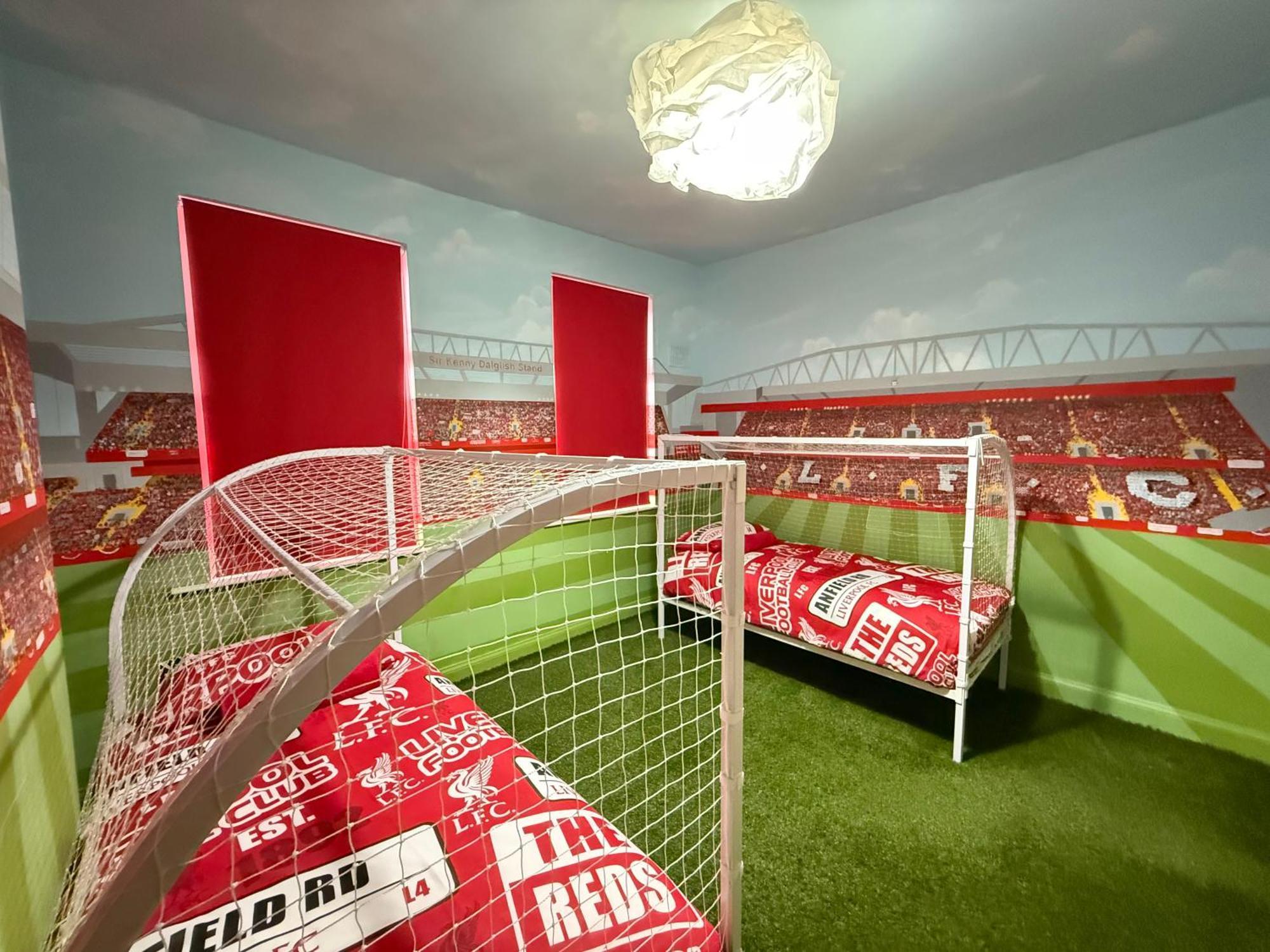 Anfield Abode - Entire Lfc Themed House Villa Liverpool Exterior photo